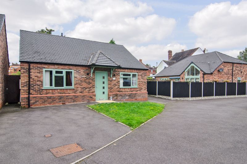 2 bed detached bungalow for sale in Chandler Close, Hednesford, Cannock WS12, £260,000