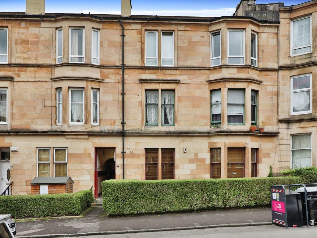 3 bed flat for sale in 11 Keir Street, Glasgow G41, £290,000