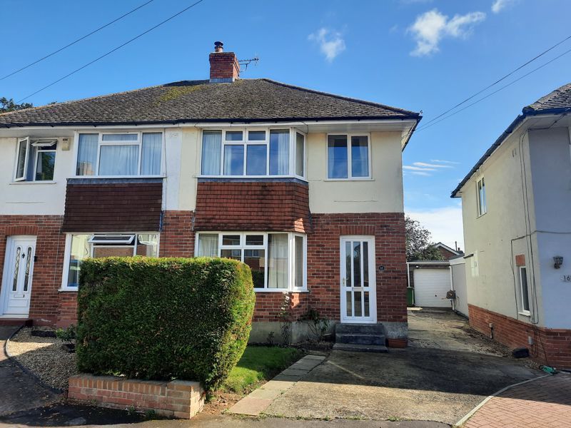 3 bed semi-detached house for sale in Barnet Close, Yeovil BA21, £220,000