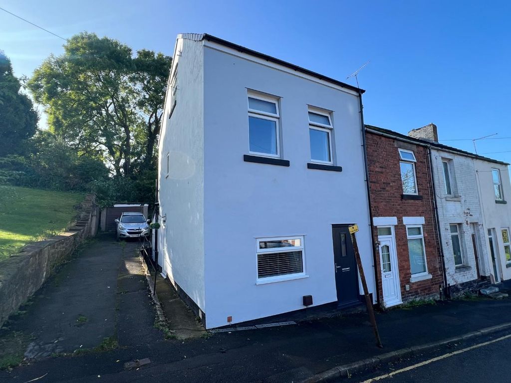 3 bed end terrace house for sale in Clay Lane, Clay Cross, Chesterfield S45, £140,000