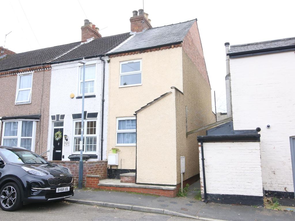 2 bed end terrace house for sale in Sun Street, Rugby CV21, £140,000