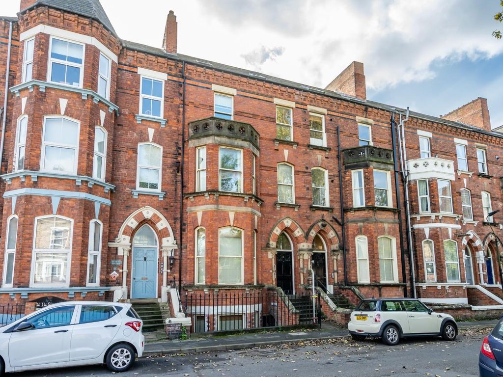 1 bed flat for sale in Wenlock Terrace, Fulford Road, York YO10, £170,000