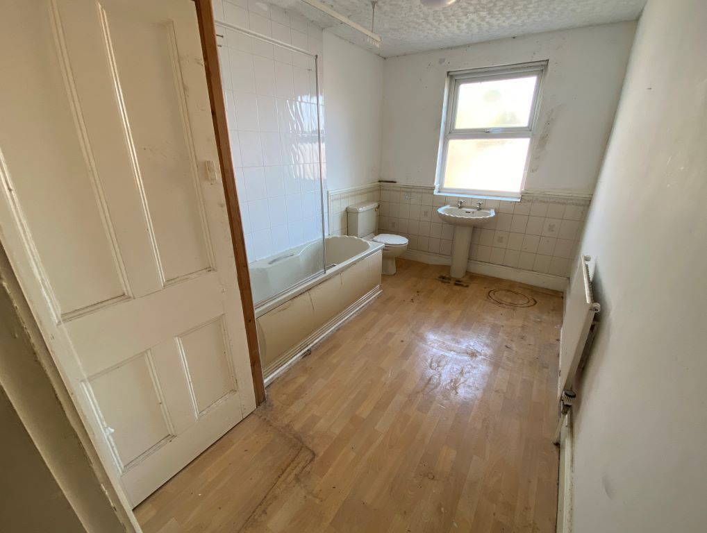 2 bed terraced house for sale in 77 Vaughan Street, Off Tudor Road, Leicester LE3, £119,000