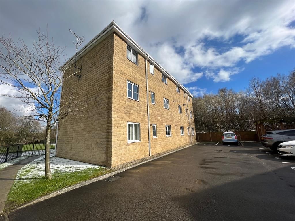 2 bed flat for sale in Longley Ings, Oxspring, Sheffield S36, £100,000