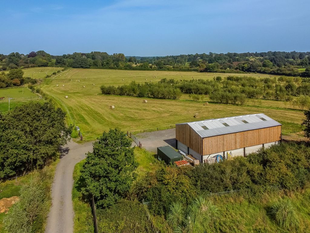 Land for sale in Hamstead Marshall, Newbury RG20, £335,000