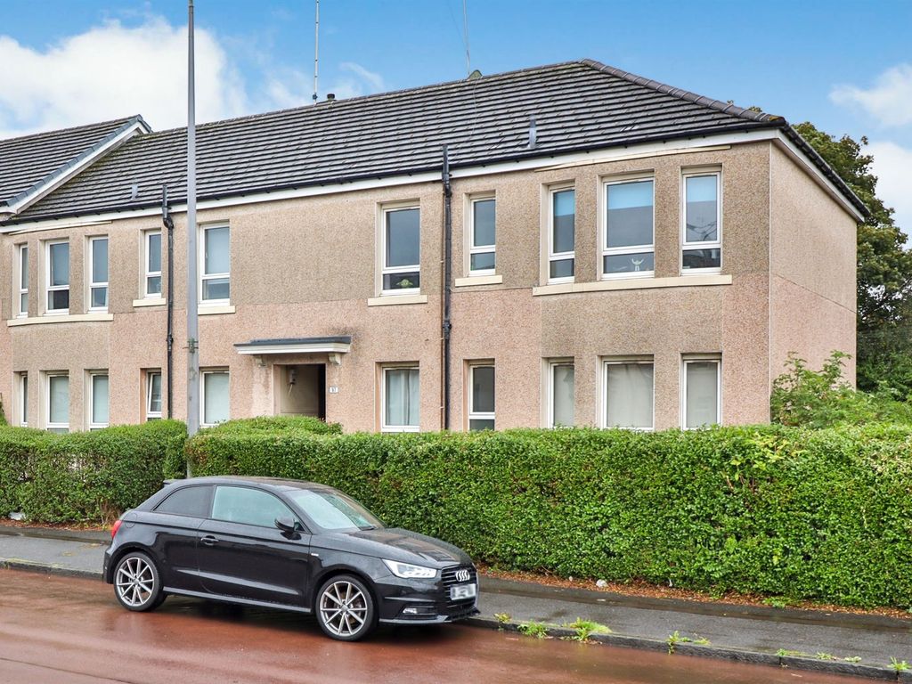 2 bed flat for sale in Ashgill Road, Glasgow G22, £80,000