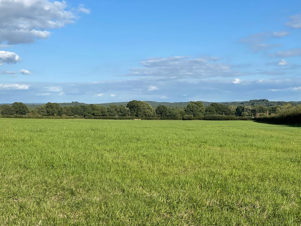 Land for sale in Snailing Lane, Greatham, Liss GU33, £250,000
