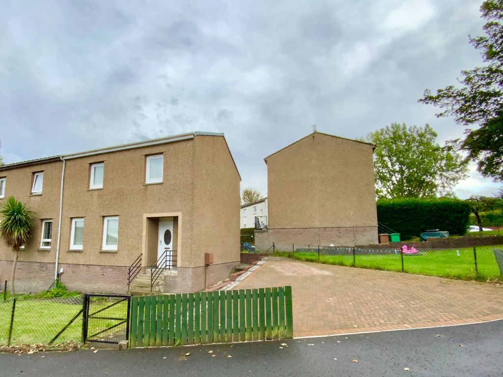 3 bed semi-detached house for sale in Cleish Gardens, Kirkcaldy KY2, £119,995