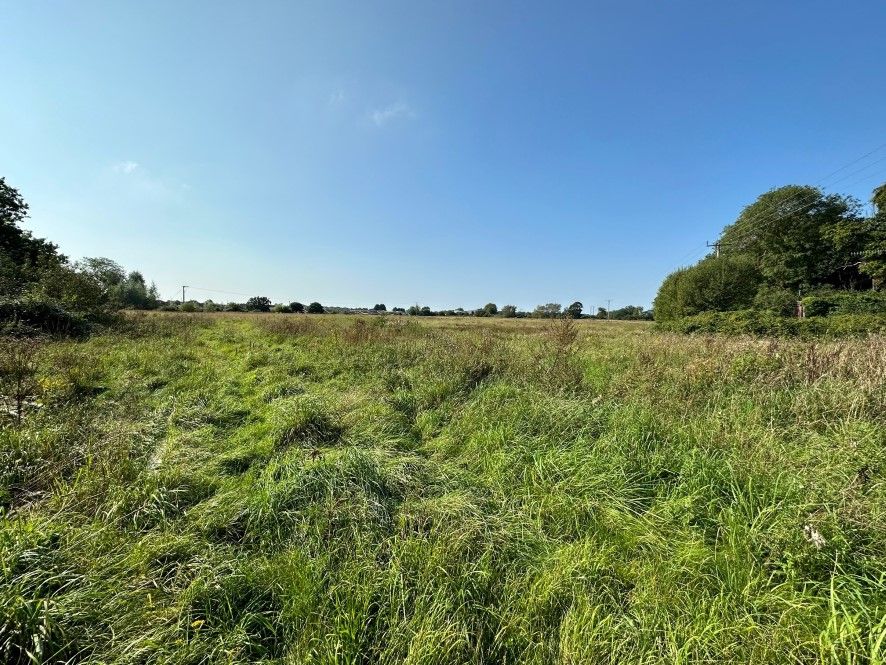 Land for sale in Nilefields, Swaffham Road, Watton, Norfolk IP25, £200,000