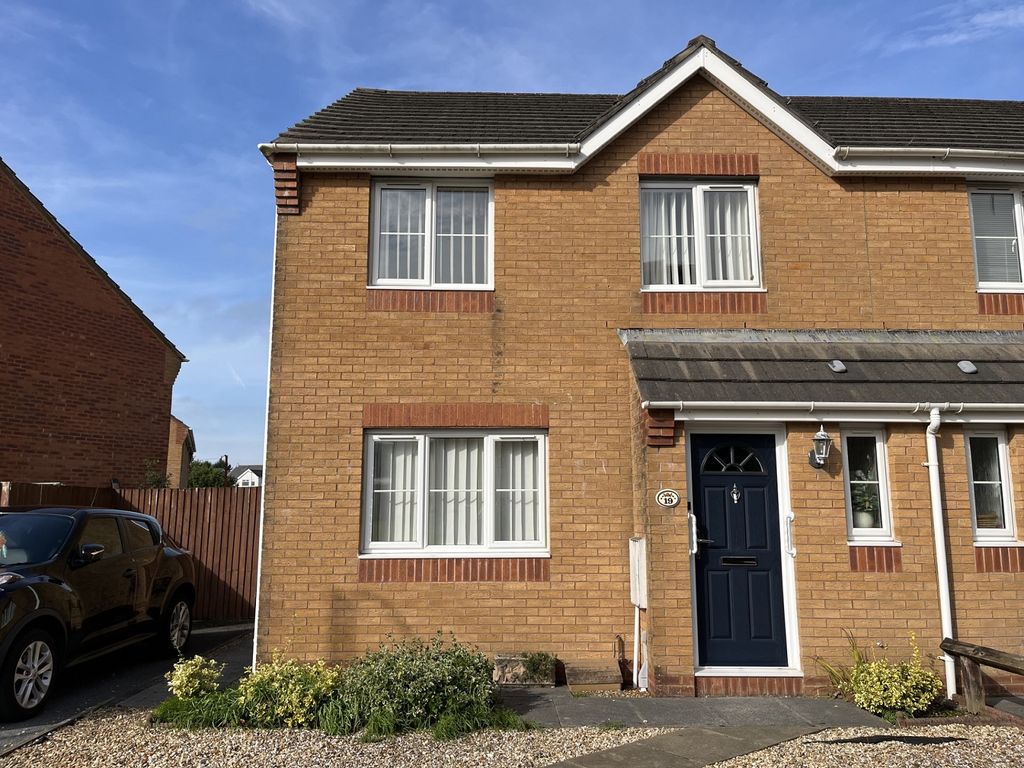 3 bed semi-detached house for sale in Carregamman, Ammanford, Carmarthenshire. SA18, £185,000
