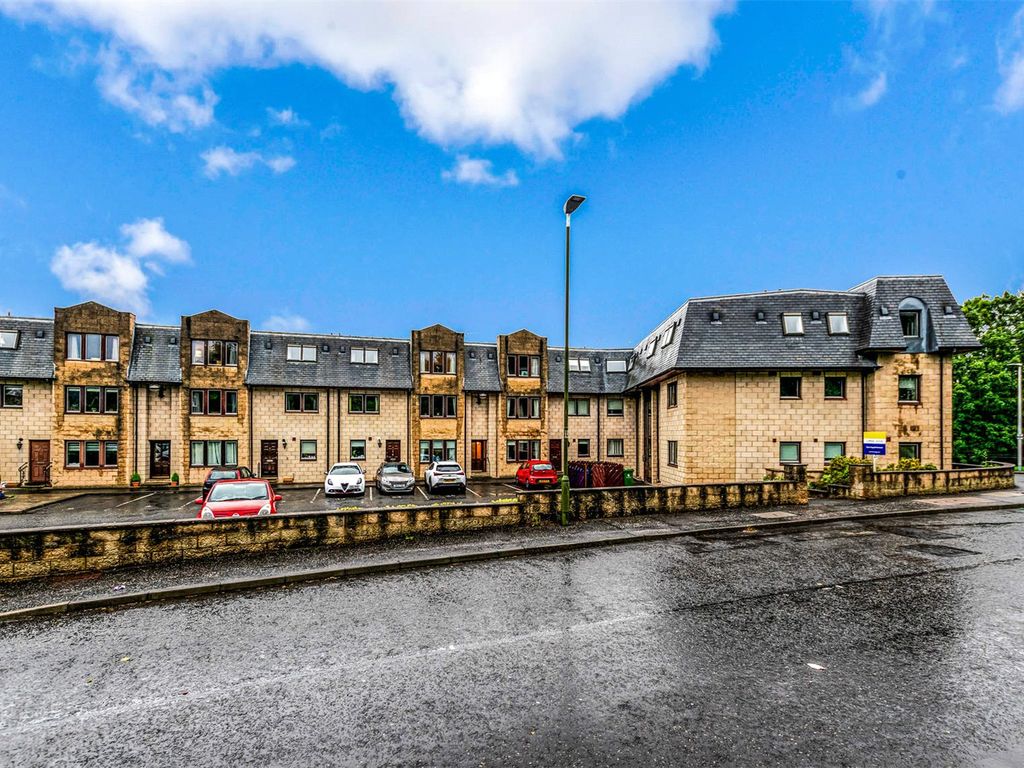 2 bed flat for sale in Smiddy View, Cambusbarron, Stirling, Stirlingshire FK7, £140,000