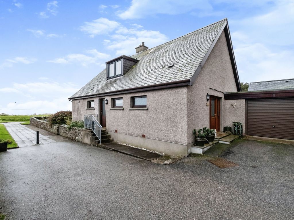 4 bed detached house for sale in Main Street, Golspie KW10, £250,000