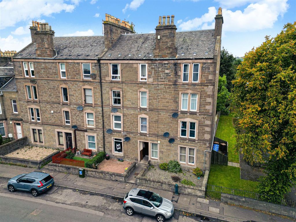 1 bed flat for sale in Clepington Road, Dundee DD3, £80,000