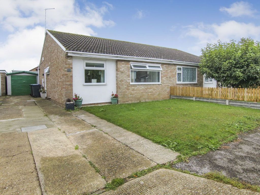 2 bed bungalow for sale in Coulter Road, Herne Bay CT6, £270,000