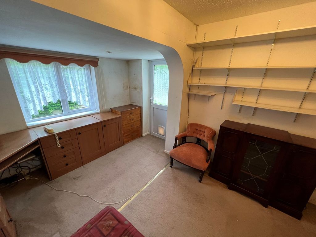 3 bed detached bungalow for sale in Cae Martha, Llanarth SA47, £230,000