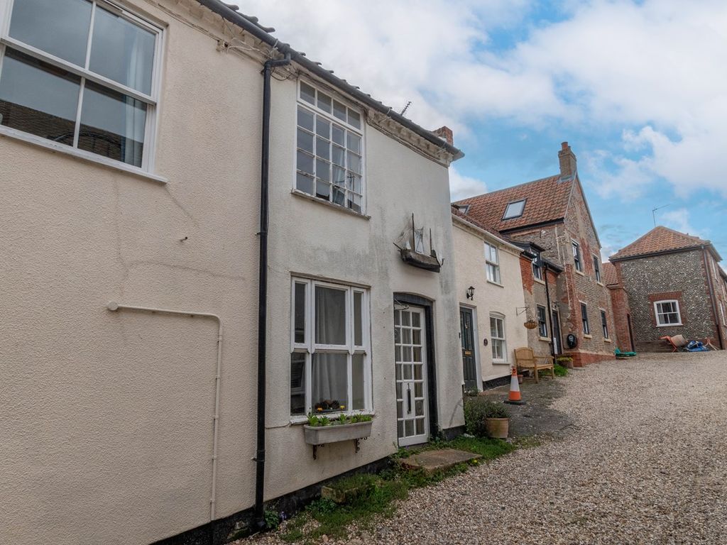 1 bed cottage for sale in Mindhams Yard, Wells-Next-The-Sea NR23, £265,000