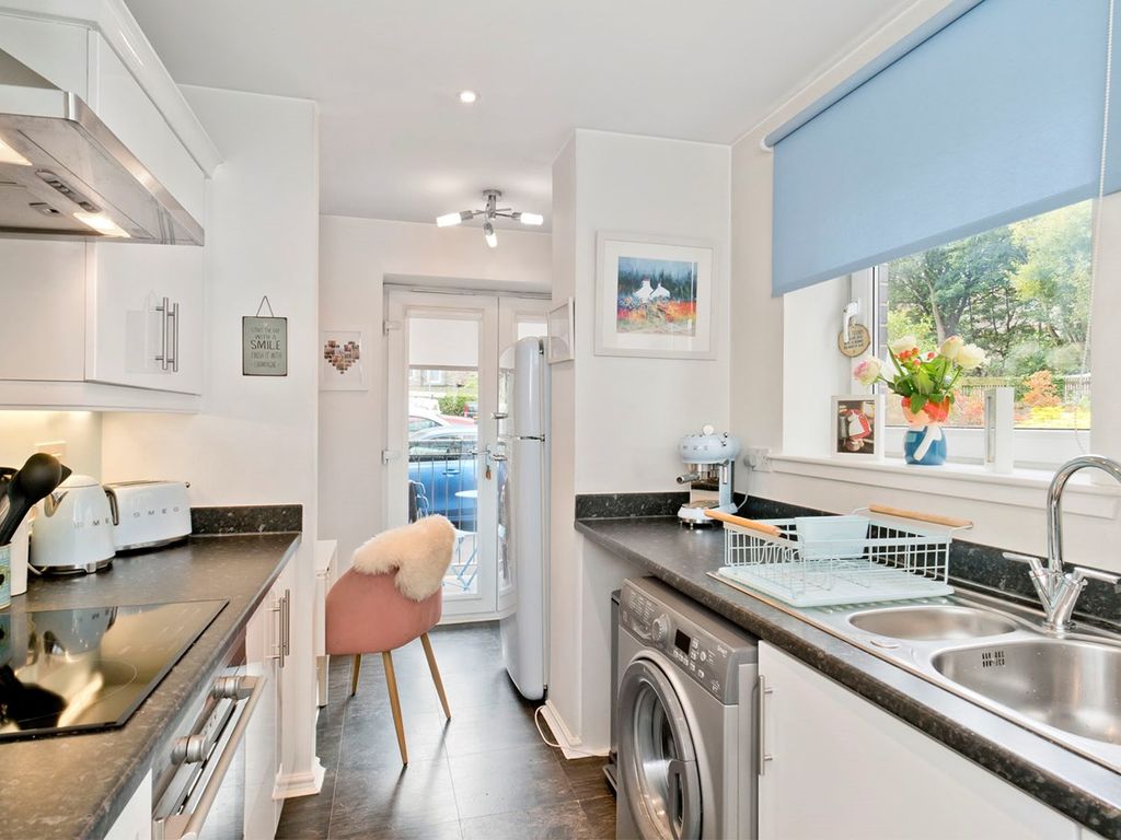 1 bed flat for sale in Ashley Place, Edinburgh EH6, £198,000