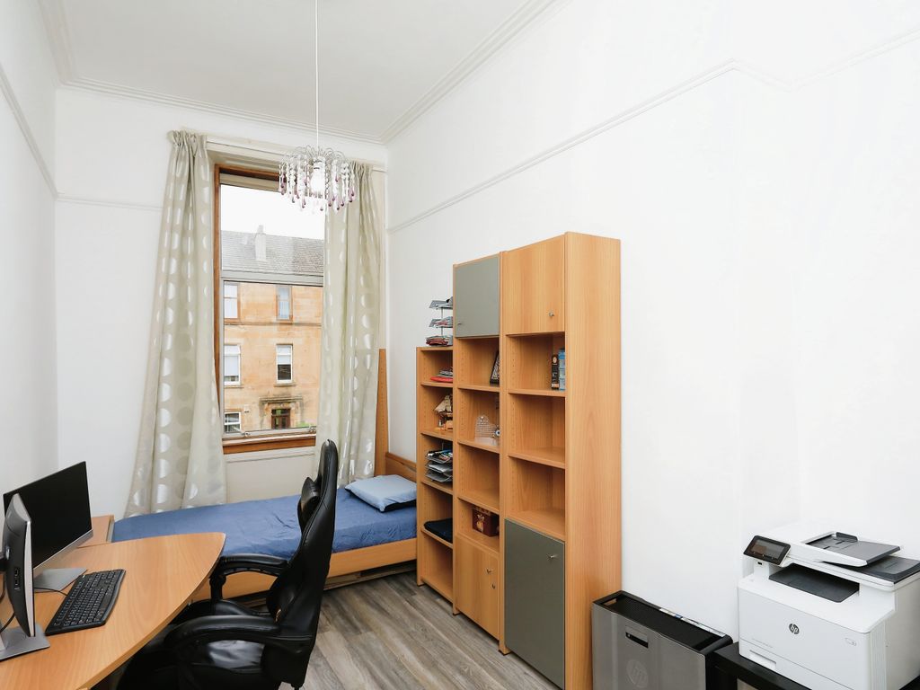 3 bed flat for sale in Espedair Street, Paisley PA2, £170,000