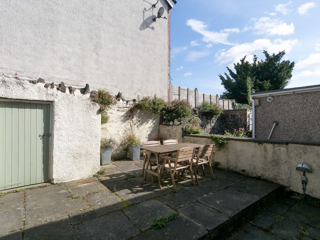 2 bed cottage for sale in Erskine Terrace, Conwy LL32, £250,000