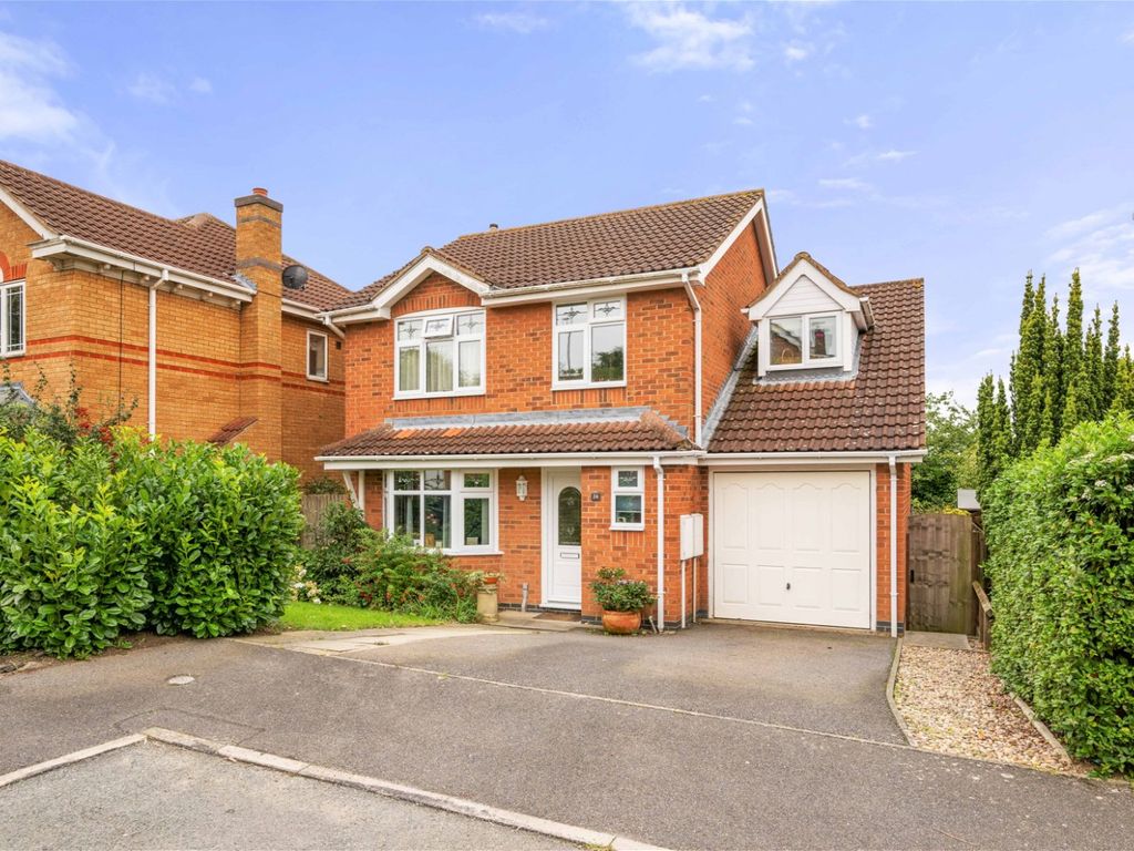 4 bed detached house for sale in Malvern Drive, Gonerby Hill Foot, Grantham NG31, £300,000
