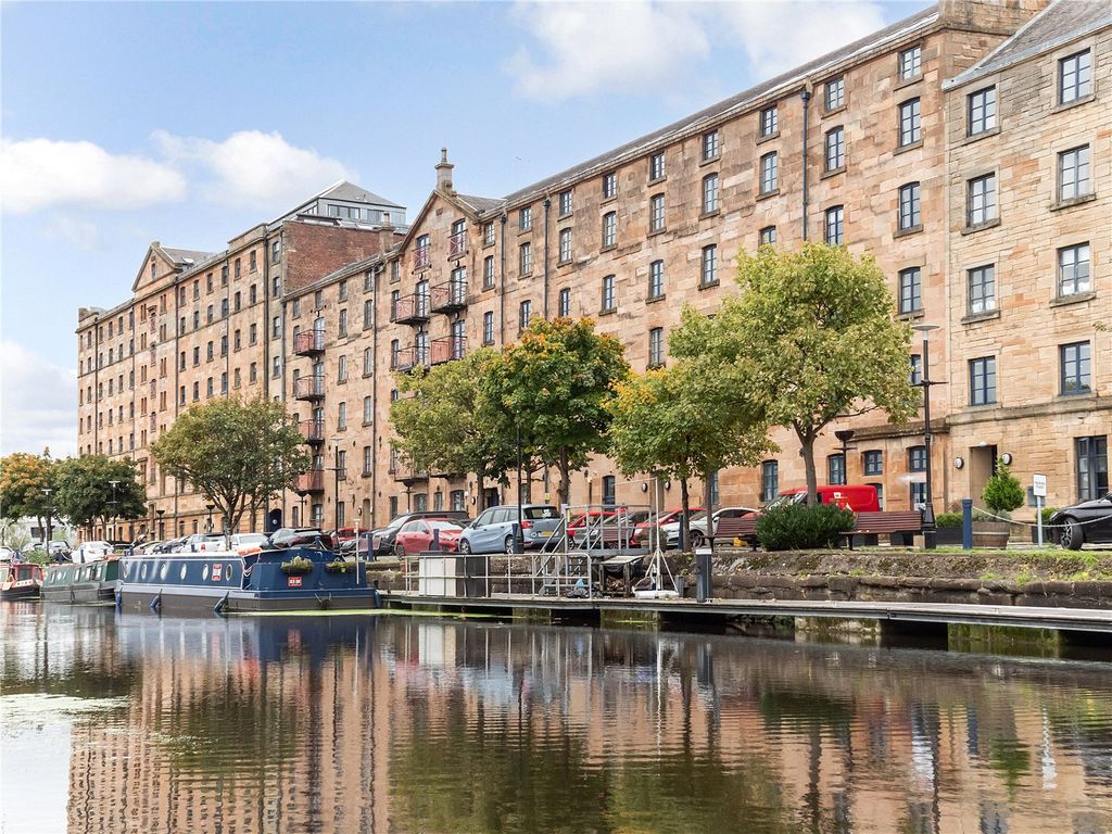 1 bed flat for sale in Speirs Wharf, Glasgow G4, £155,000