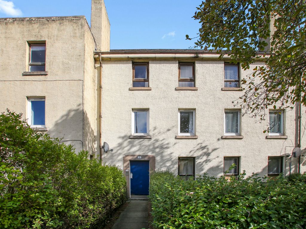 3 bed flat for sale in 13/3 Craigentinny Road, Craigentinny, Edinburgh EH7, £165,000