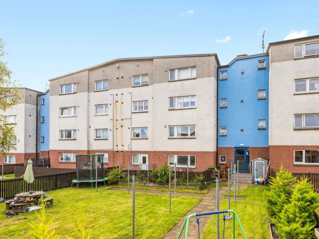 2 bed flat for sale in 6/5 Southhouse Brae, Gracemount, Edinburgh EH17, £140,000