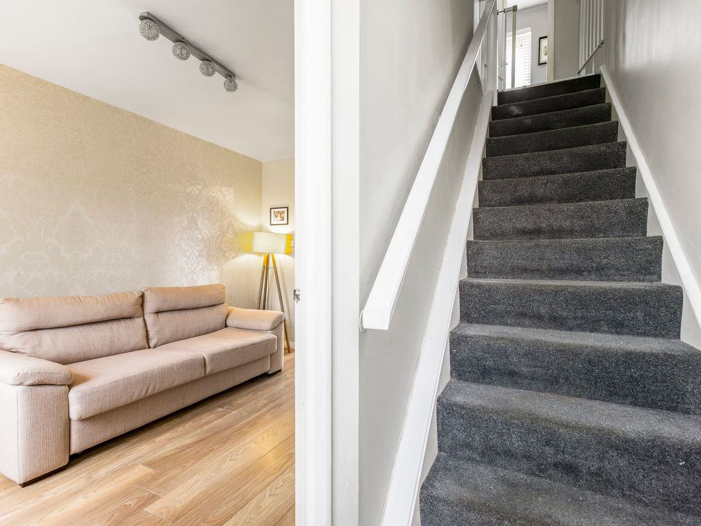 2 bed terraced house for sale in 52 Gilberstoun Wynd, Brunstane, Edinburgh EH15, £200,000
