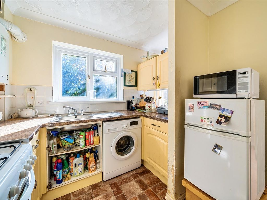 3 bed semi-detached house for sale in Llys Gwyn Faen, Gorseinon, Swansea SA4, £145,000