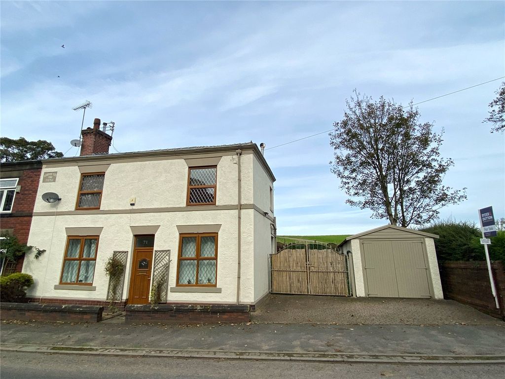 3 bed end terrace house for sale in Bury & Rochdale Old Road, Bury, Greater Manchester BL9, £300,000