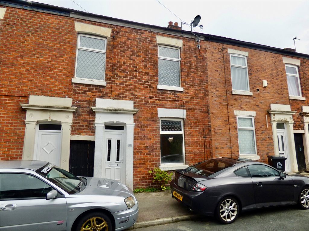 3 bed terraced house for sale in Andrew Street, Preston, Lancashire PR1, £85,000