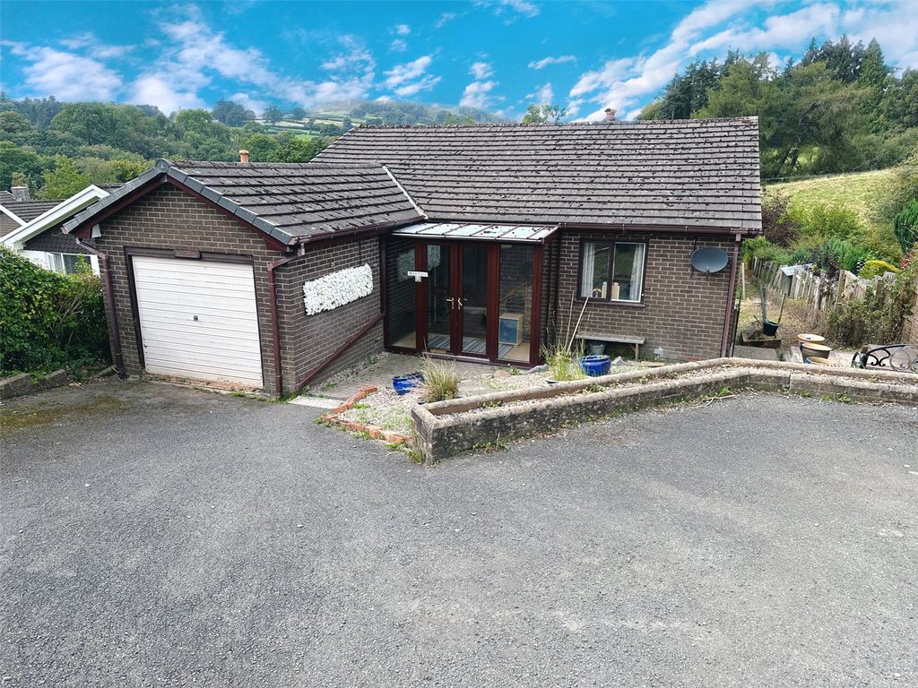 4 bed detached house for sale in Maesmawr, Rhayader, Powys LD6, £280,000