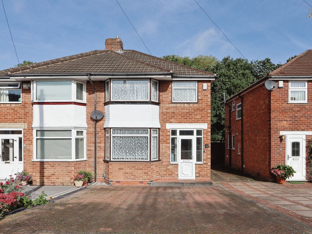 3 bed semi-detached house for sale in Corinne Croft, Kingshurst, Birmingham B37, £260,000