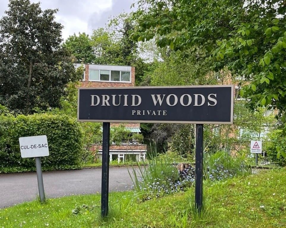 2 bed flat for sale in Druid Woods, Avon Way, Bristol BS9, £240,000