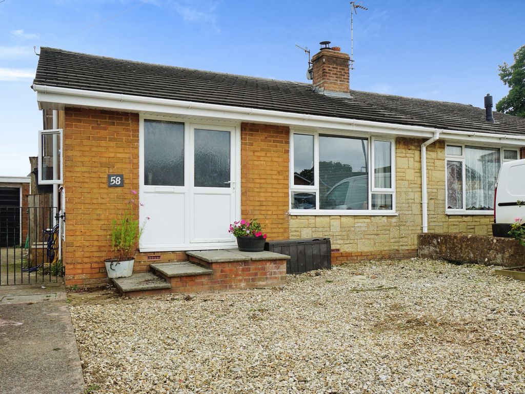 2 bed semi-detached bungalow for sale in Castle Park, Cullompton EX15, £280,000