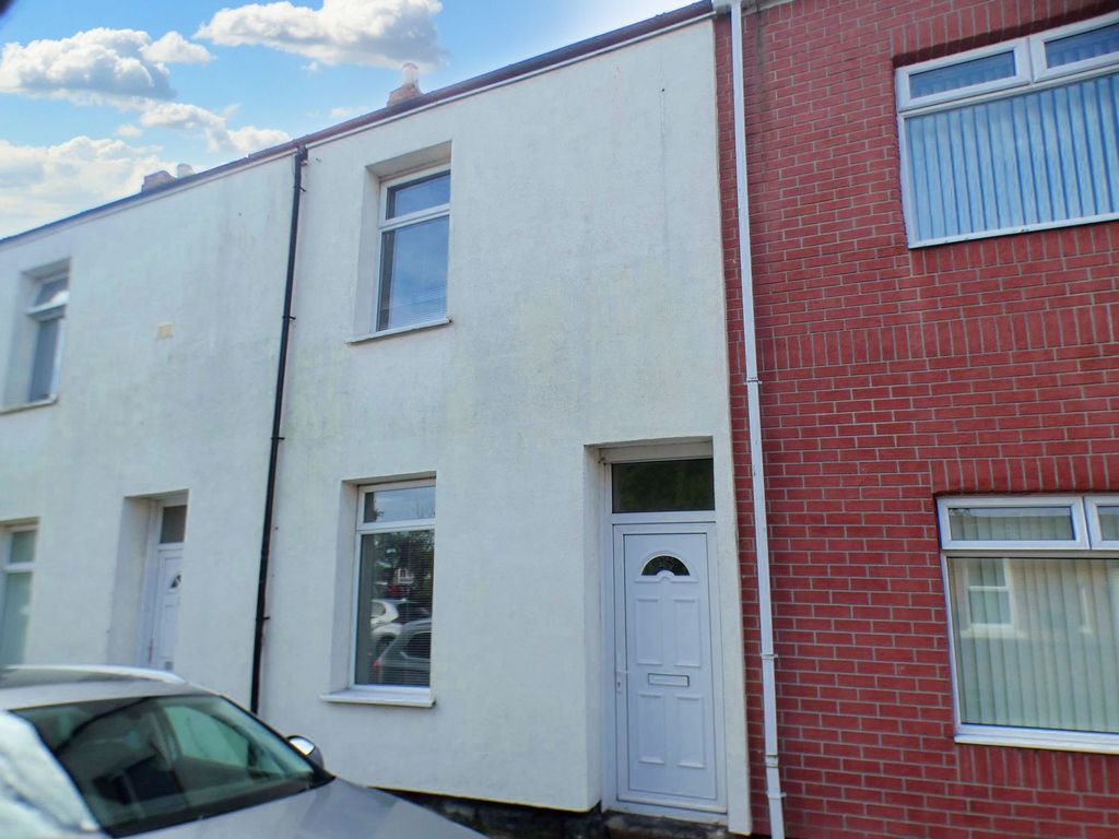 2 bed terraced house for sale in Delaval Terrace, Blyth NE24, £55,000
