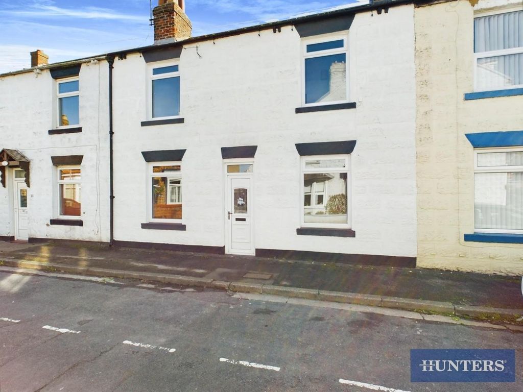 2 bed terraced house for sale in Queens Terrace, Filey YO14, £149,950