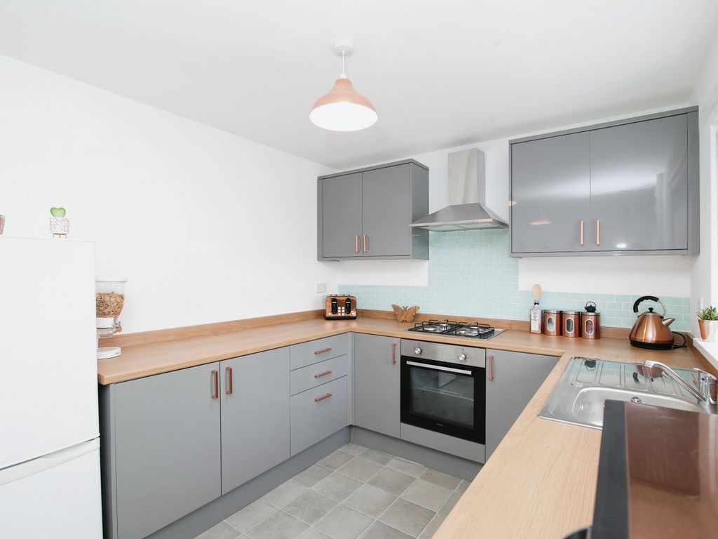 2 bed terraced house for sale in Coed Pwll, Caerphilly CF83, £140,000