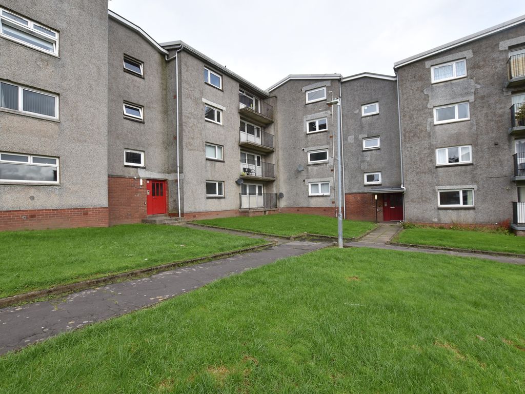 2 bed flat for sale in Tower Drive, Gourock PA19, £55,000