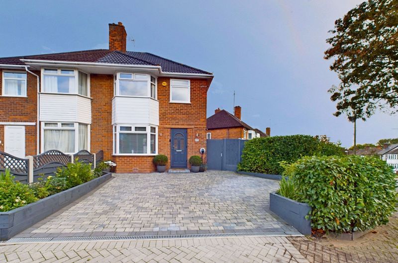 3 bed semi-detached house for sale in Quinton Lane, Quinton, Birmingham B32, £320,000