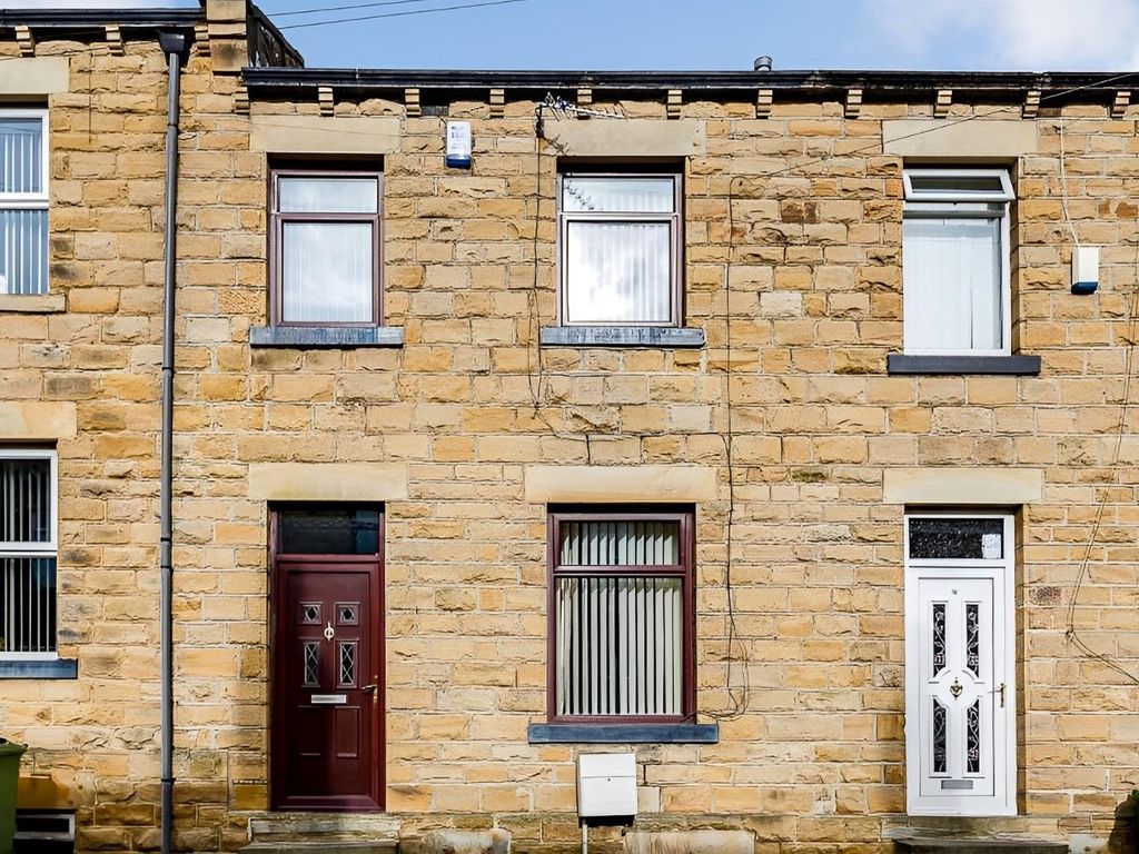 2 bed terraced house for sale in Maxwell Avenue, Batley WF17, £110,000