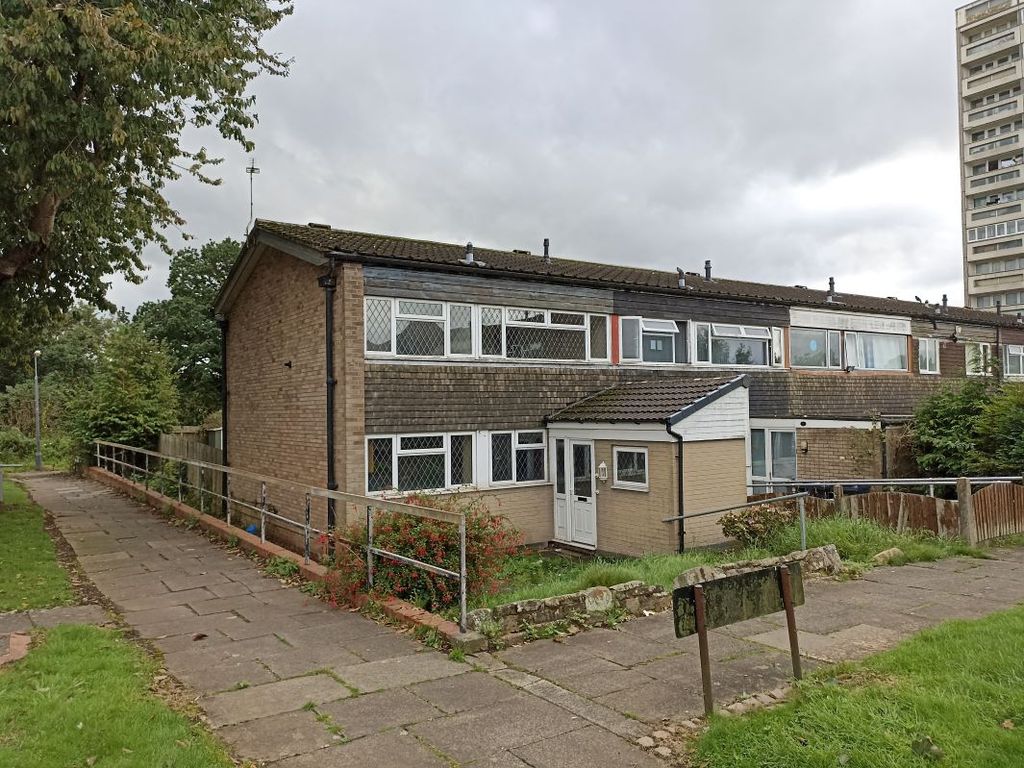 3 bed end terrace house for sale in 11 Thornham Way, Birmingham B14, £49,000