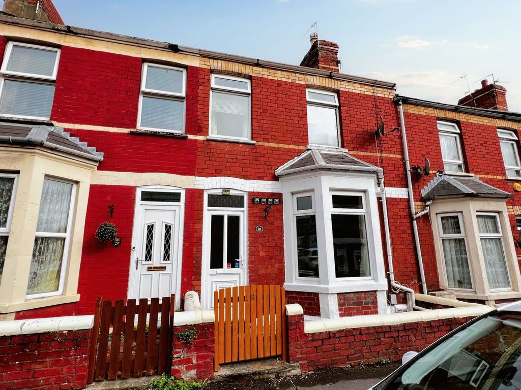 2 bed terraced house for sale in Glamorgan Street, Barry CF62, £199,000