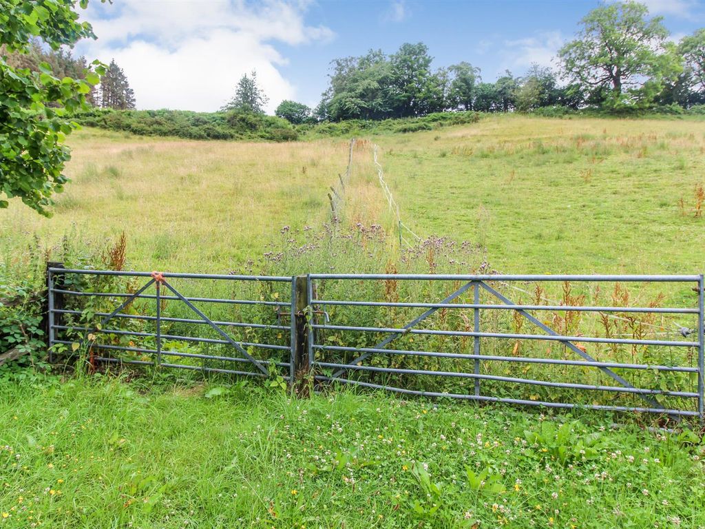 Land for sale in Glyn Ceiriog, Llangollen LL20, £55,000