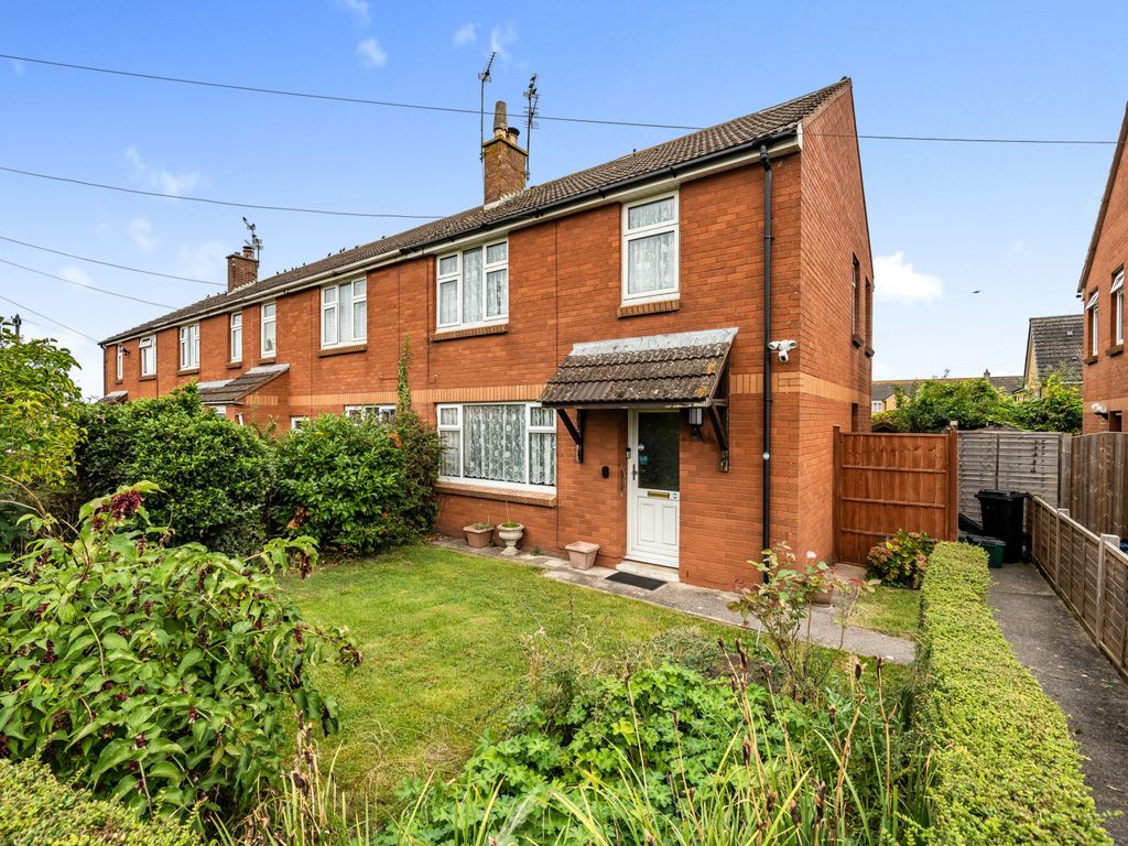 3 bed end terrace house for sale in Dunster Road, Keynsham, Bristol, Somerset BS31, £270,000