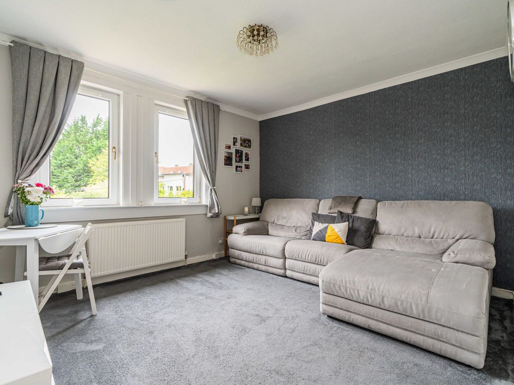 2 bed flat for sale in 33/2 Findlay Avenue, Edinburgh EH7, £160,000