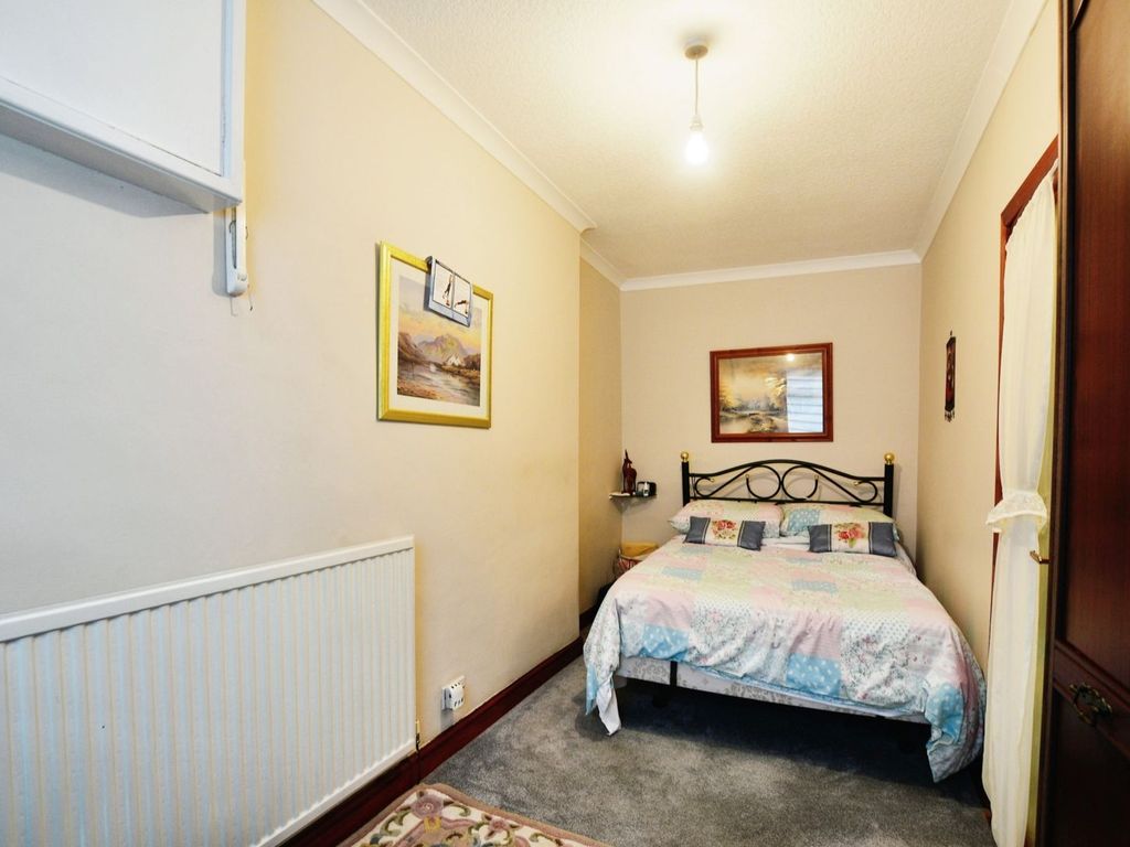 1 bed flat for sale in 3 Main Street, Dunfermline KY12, £75,000