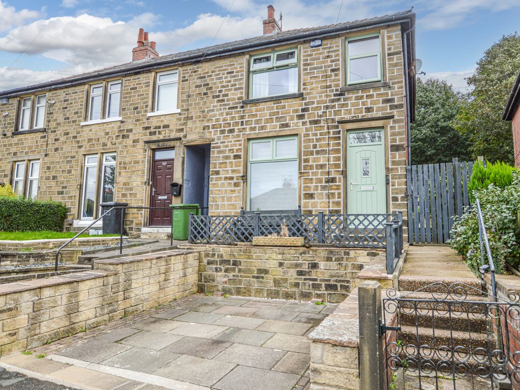 2 bed end terrace house for sale in Cross Lane, Primrose Hill, Huddersfield HD4, £165,000