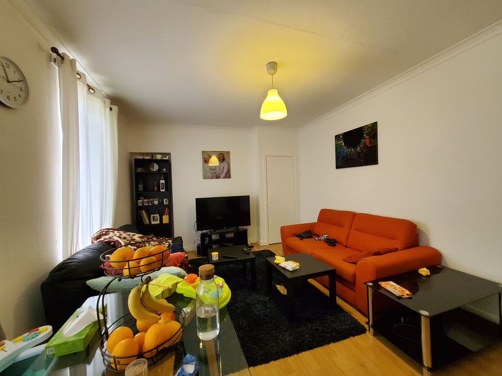3 bed flat for sale in Ferry Road Drive, Edinburgh EH4, £135,000