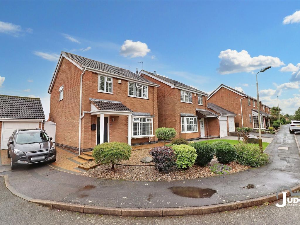 3 bed detached house for sale in Ambrose Close, Western Park, Leicester LE3, £325,000